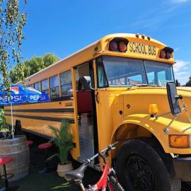 Skorzęcin Domki Buli School Bus