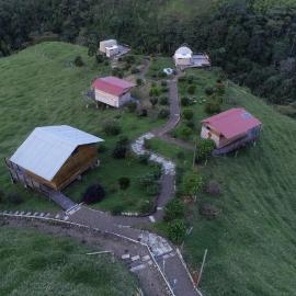 La Alborada Glamping, hótel í Filandia