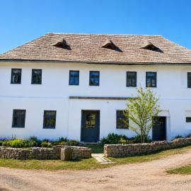 Casa Petri Rosia Montana