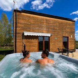 Domek na Roztoczu Sauna & Jacuzzi, hotel v destinaci Horyniec