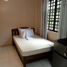 Toto's House backpackers RM 2