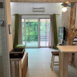 복층 스파 개별 테라스 애견 운동장 포마이코티지 3 숲속 집 cottage, ξενοδοχείο σε Hoengseong