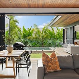 Pacific Oasis l Private Pool 450mtrs to Beach