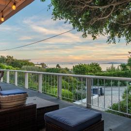 Summerland Surf Shack | Chosen Beach Collection, хотел в Съмърленд