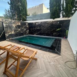 Large ground floor with private pool, hotell sihtkohas La Soukra
