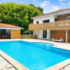 Maison Dharma à 5km de la plage avec climatisation