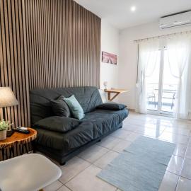 Doukas Apartments & Studios, Hotel in Skala Marion