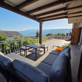 Apartment Alina 2, Kastav, hotell sihtkohas Rubeši