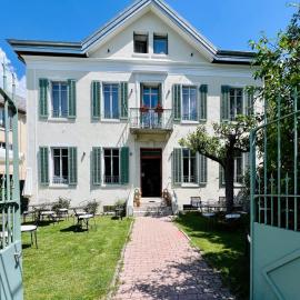 Villa Lorenzo Chambres & Restaurant Barcelonnette Hotel, hotel em Barcelonnette