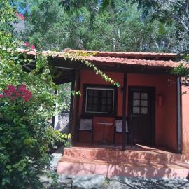 Finca Nim 2、モガンのホテル