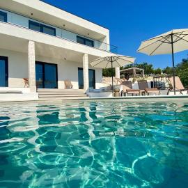 Čiovo Hills - Luxusvilla mit Pool & Meerblick