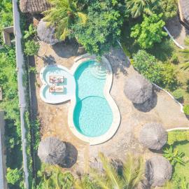 Mawimbi Bungalows