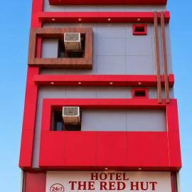 Hotel RED HUT 5min Distance From Railway station, hotel sa Chandīgarh