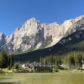 Chalet Al Lago, hotel in San Vito di Cadore