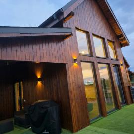Hill House Marisel, hotel a Mărişel