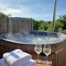 Entre-parenthèses,gîte avec SPA,proche Gérardmer et La bresse, hotel in Vagney