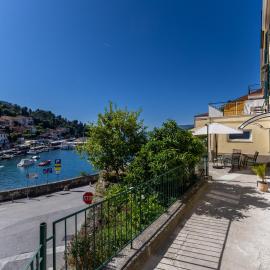 Apartment Mare - Beachfront