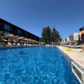 Мия 2 Deluxe Royal Spa, hotel in Velingrad