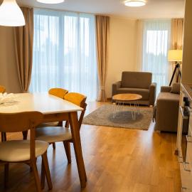 Naglio apartamentai Elija, hotel u gradu Šventoji