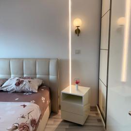 Downtown One-Bedroom Deluxe Apartment