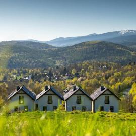 Domki Na Skale z widokiem na panoramę Karkonoszy, hotel in Szklarska Poręba