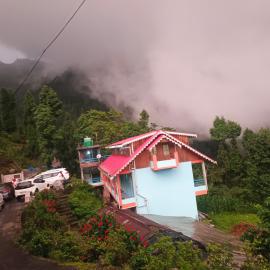 Aarya Homestay Experience offbeat Darjeeling living in Rampuria village, Senchal Wildlife Sanctuary