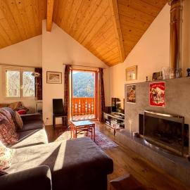 Viesnīca Charming and bright cottage in Briançon pilsētā Briansona