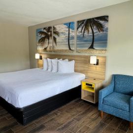 Travelodge by Wyndham Gainesville: Gainesville şehrinde bir otel
