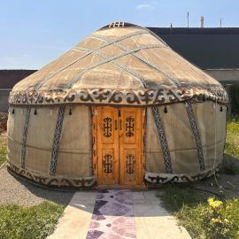 Yurt guesthouse