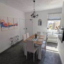 Cleethorpes Family Home Sleeps 7 Perfect Location โรงแรมในคลีทอร์ปส์
