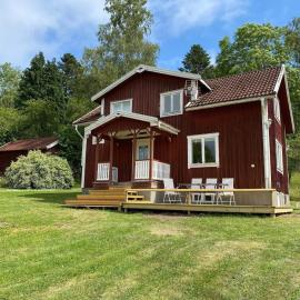 8 person holiday home in ANNEBY-By Traum, hotel din Aneby