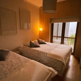 Casa da Serra - T1 - Penhas da Saúde: Penhas da Saúde'de bir otel