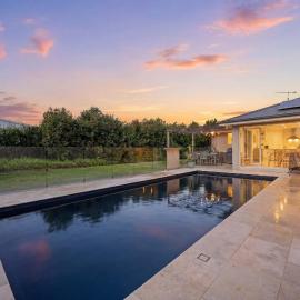 Regand Retreat - Pool, Luxurious Family Home