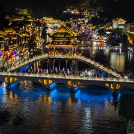 First encounter with a homestay, hotel in Fenghuang County