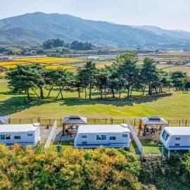 Cheongju Chojeong Healing Campsite, hotel in Puhŭng-ni