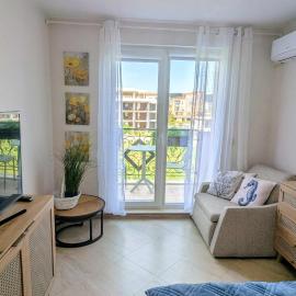 Beachfront Studio 100 m from Smokinya Kavatsi Beach by Flat Manаger, hótel í Duni