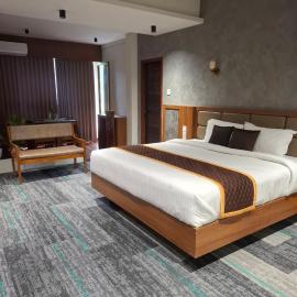 Windowind Resort, Hotel in Koroth