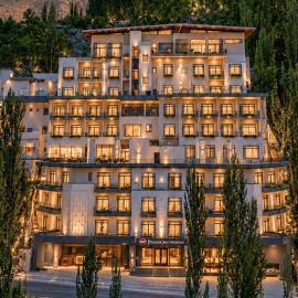 Best Western Premier Hotel Karim Abad Hunza, מלון בהונזה