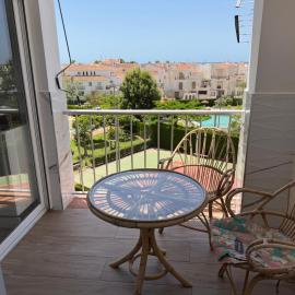 Apartamento en Calahonda, Urb Perla Andalucia recientemente reformado