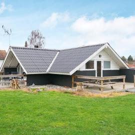 6 person holiday home in Hejls