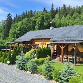Drewniany Domek Daria i Tomek 2 domki na 8 osób, hotel a Stronie Śląskie