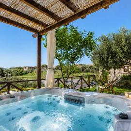 Altair Blue Villa - Private Jacuzzi and Views