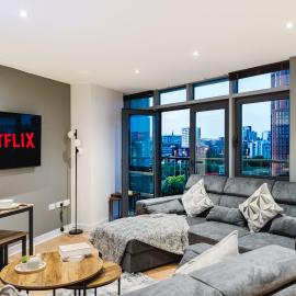 Stylish 2BR - Sleeps 8 - Central Leeds - City View – hotel w mieście Central Station