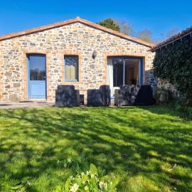 Maison de charme à Mouzillon - Jardin et terrasse accueillante