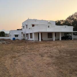 Senthur Bavanam, hotel v destinácii Udumalaippettai