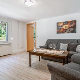 Ferienwohnung bis zu 6 Per. 65 M², hotel in Wolgast