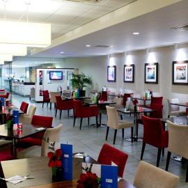 Holiday Inn Express Rotherham - North by IHG, хотел в Родъръм