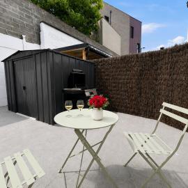 Studio lumineux avec terrasse en centre-ville