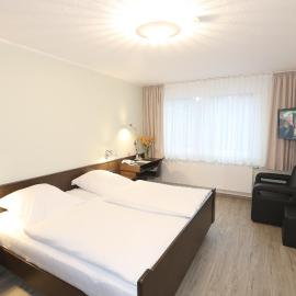 Hotel Kröger, viešbutis mieste Enigerlohas