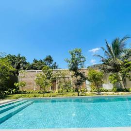 Dhyana Beach Villa, hotel in Ambalangoda